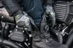 Stivali Stormhawk Tomaia in pelle premium con finitura idrorepellente. Membrane impermeabili e traspiranti eVent aiutano a mantenere i piedi asciutti Suole in gomma altamente tassellate, antiscivolo e resistenti all’olio, per prestazioni motociclistiche al top Sottopiedi in poliuretano a celle aperte per ammortizzare il piede BOA - immagine 18